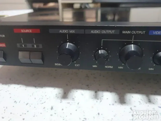 JVC  JK-C7 Video Corrector