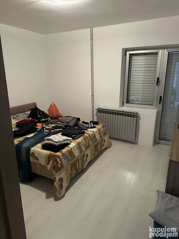 15 Majevicke brigade 51., Kragujevac, Bresnica, 5+ petosobna, 350 m²