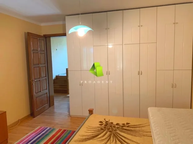 Pantelej, 4.0 četvorosobna, 240 m²