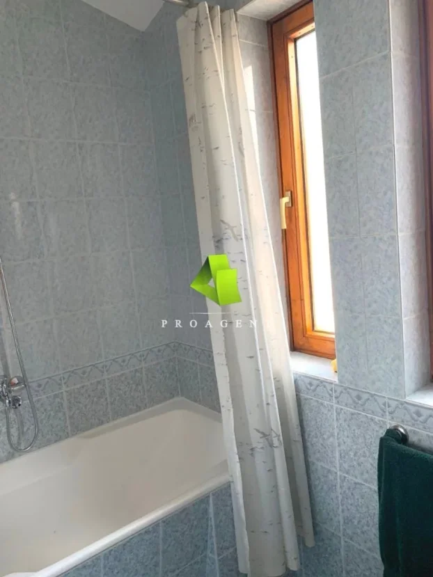 Pantelej, 4.0 četvorosobna, 240 m²