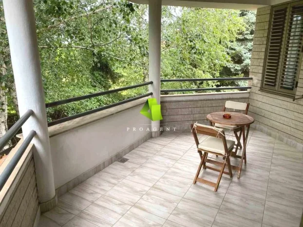 Pantelej, 4.0 četvorosobna, 240 m²