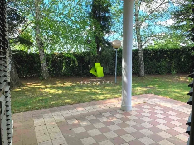 Pantelej, 4.0 četvorosobna, 240 m²