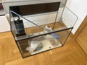 akvarijum 70x45x60cm