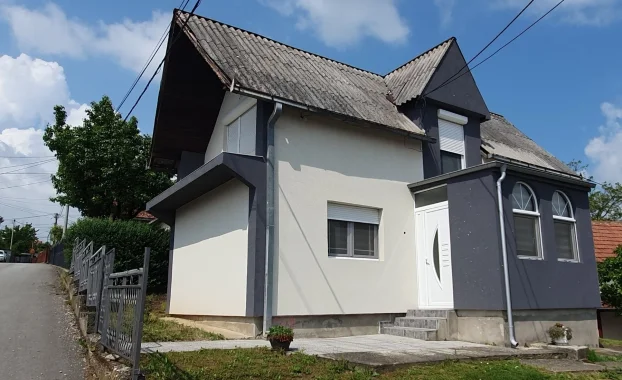 Kragujevac, Stanovo, 4.0 četvorosobna, 220 m²