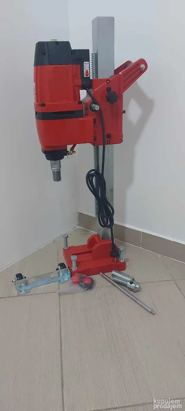 Masina za busenje betona NOVO