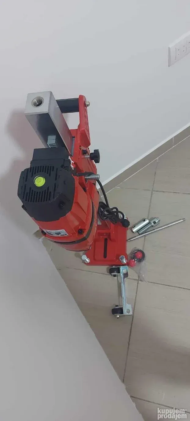 Masina za busenje betona NOVO