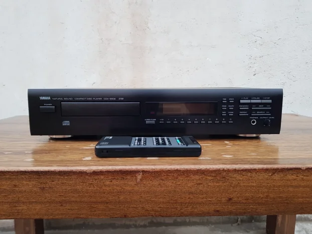 Yamaha CDX-550E