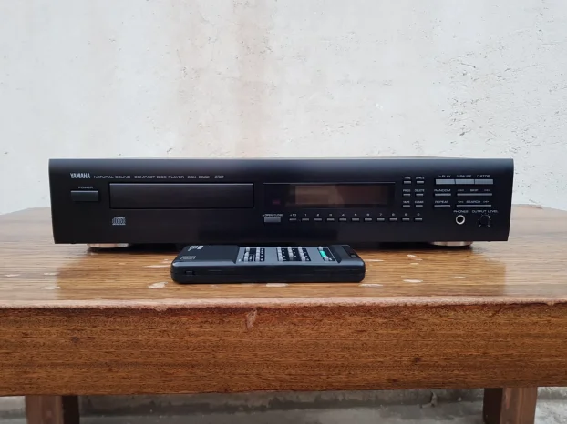 Yamaha CDX-550E