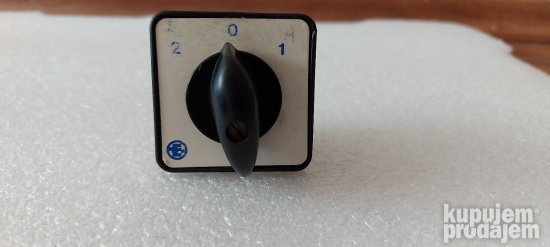 Grebenasta sklopka 1-0-2 10A