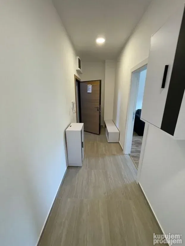 Petrovadin, dvoiposoban stan, 48m2