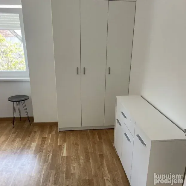 Petrovadin, dvoiposoban stan, 48m2