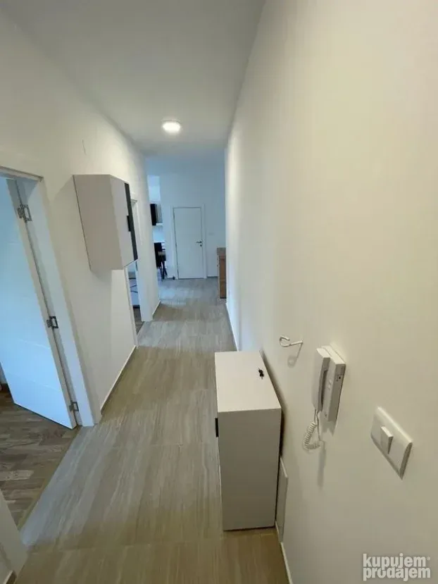 Petrovadin, dvoiposoban stan, 48m2