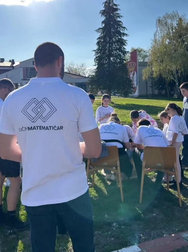 Reklamne majice sa stampom ili vezom