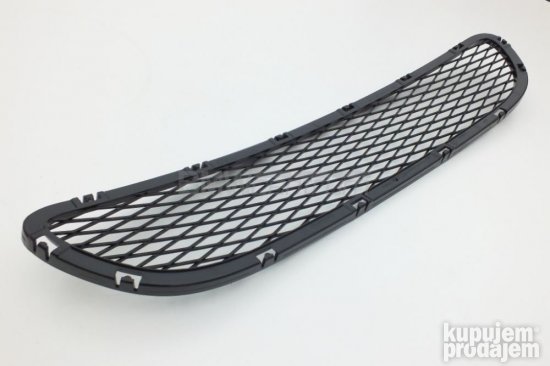 Centralna resetka u braniku BMW Serija 3 E90 2008-2011