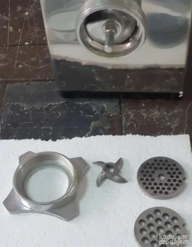 Masina za mlevenje mesa MK10    MK12    MK22