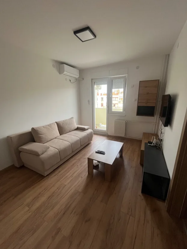 Kornelija Stankovica 15, Detelinara, 1.5 jednoiposoban, 36 m²