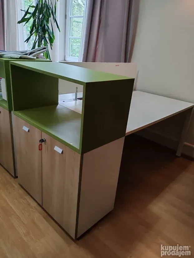 Kancelarijski nameštaj POVOLJNO