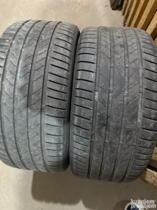 2 letnje gume Bridgstone 245/40 R18