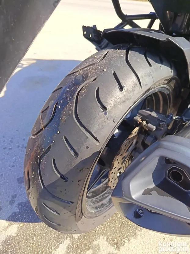 Kawasaki Versys 1000 kupljen nov u Srbiji