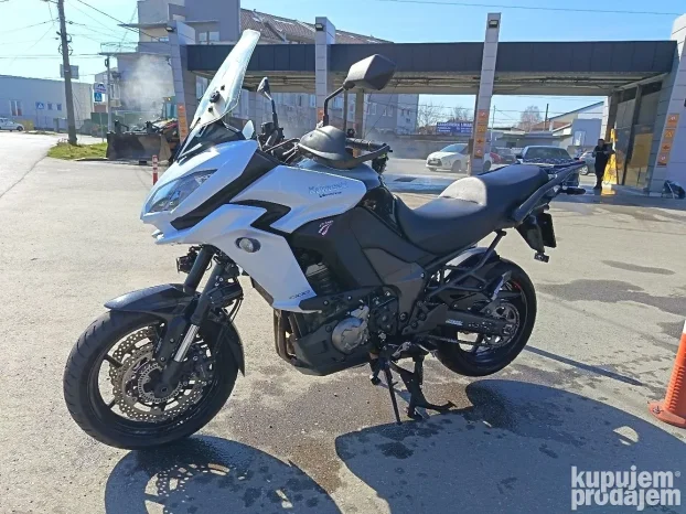 Kawasaki Versys 1000 kupljen nov u Srbiji