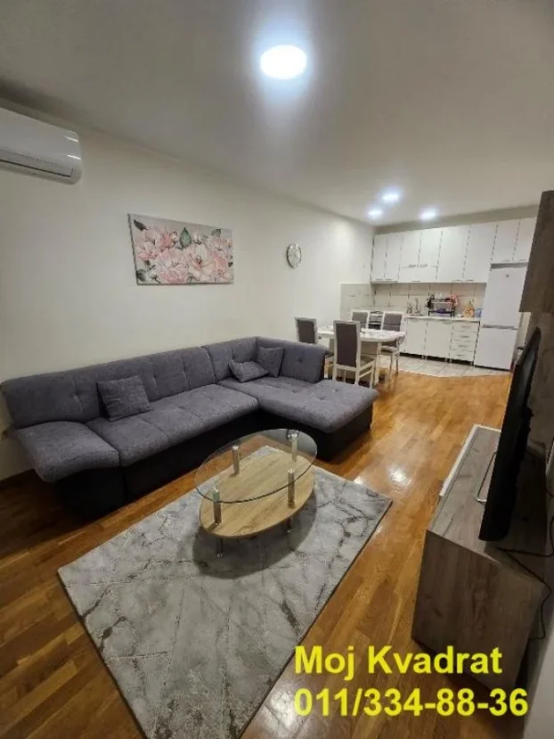 Đeram pijaca, 3.0 trosoban, 55 m²