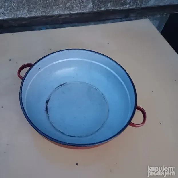 Velika emajlirana činija