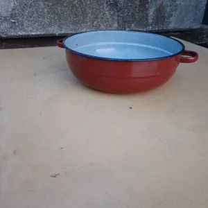 Velika emajlirana činija