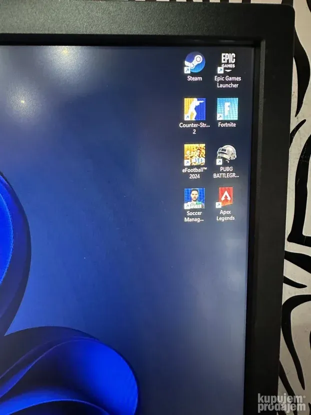 GAMER AMD Ryzen 3500X-16gb ddr4-500gb NVMe-RX 570 8gb DDR5