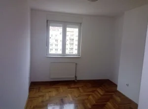 Odličan dvosoban stan na N.Detelinari! 54m2