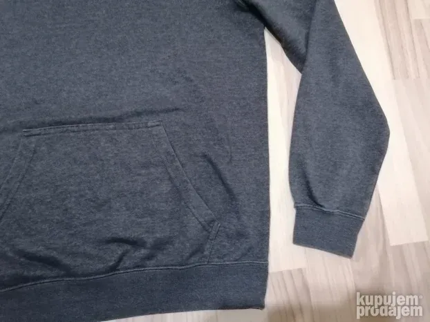560 - CHAMPION duks M/L Original TOP