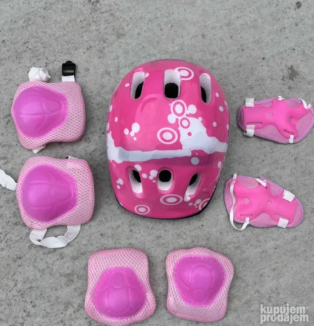 Set štitnici i kaciga za decu(rozi,plavi, crveni i crni)