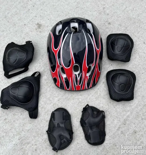 Set štitnici i kaciga za decu(rozi,plavi, crveni i crni)