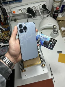 iPhone 11 Pro zamena ledja /poklopca/ zadnjeg stakla