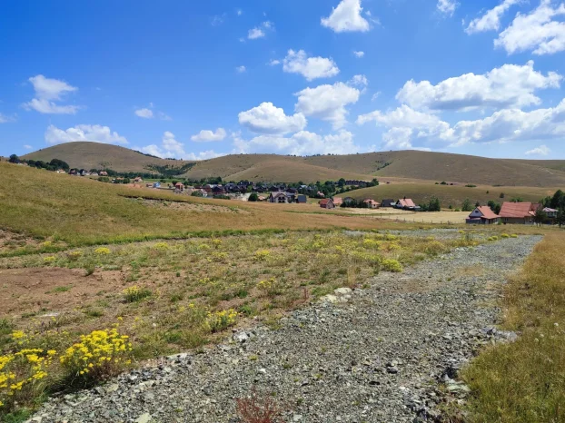 Zlatibor-Velanski Gaj, Zlatibor, Gajevi, 4.24 ar