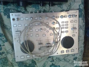 hercules  dj console rmh  + usb kabali jvc sae 40