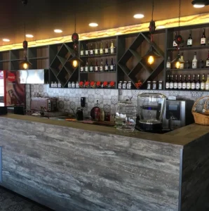 Srpski kafić u Novom Sadu , 19 godina uspešnog poslovanja!