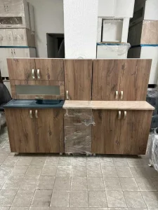 Kuhinja 2m
