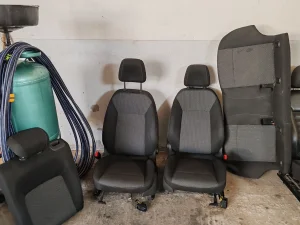 Opel Insignia B sedista enterijer 2017-