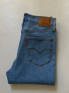 Levis Premium original zenske farmerke S W29