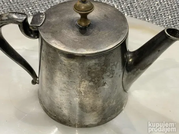 Cinija ili cajnik stari komad, bez mana