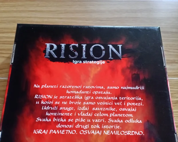 Drustvena igra Riziko na srpskom,novo