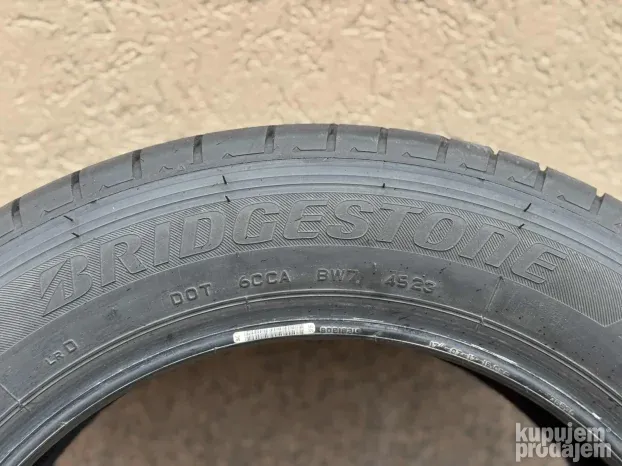Teretne gume za kombi Bridgestone 215/60/17C 215/60/17 C