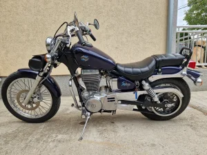 Suzuki Savage 650 motocikl