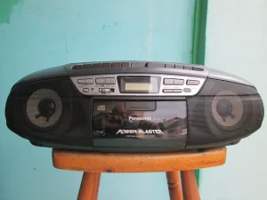 Panasonic sve ispravno  odlican sa daljinskim