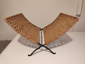 MCM vintage stalak za novine