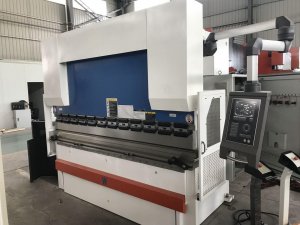 Apkant presa MBL WE67K-80T/2500 4+1 osa sa DELEM CNC kontrol