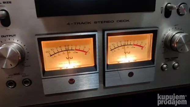 Magnetofon AKAI  GX  630D