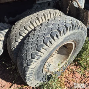 Gume 10.00 R20 komplet tockovi