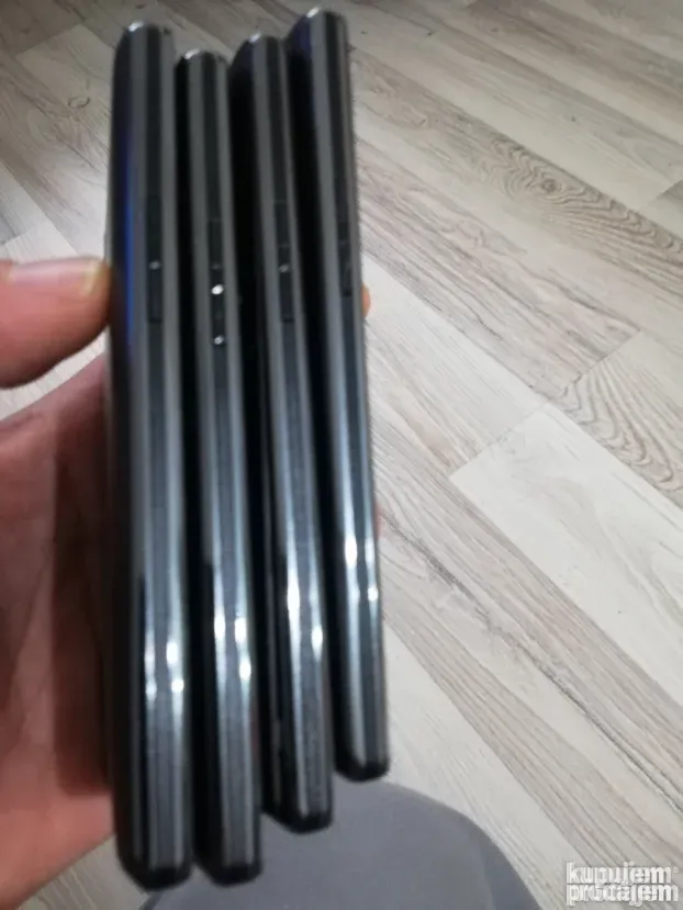 LG L9 P760 ispravni ekrani P768 P765 , 5 kom.