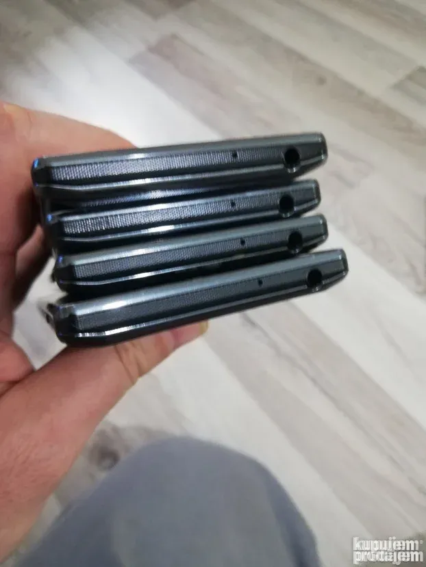 LG L9 P760 ispravni ekrani P768 P765 , 5 kom.